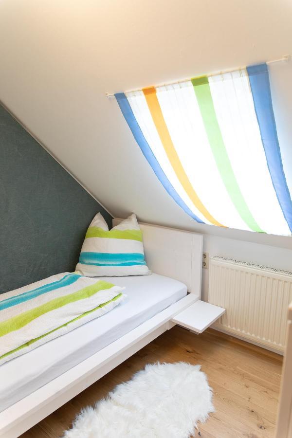 Haus Rosy Ferienwohnung シュトゥーベンベルク エクステリア 写真