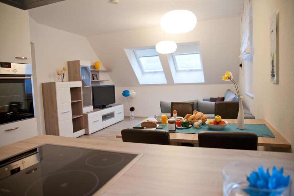Haus Rosy Ferienwohnung シュトゥーベンベルク エクステリア 写真