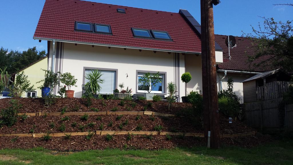 Haus Rosy Ferienwohnung シュトゥーベンベルク エクステリア 写真